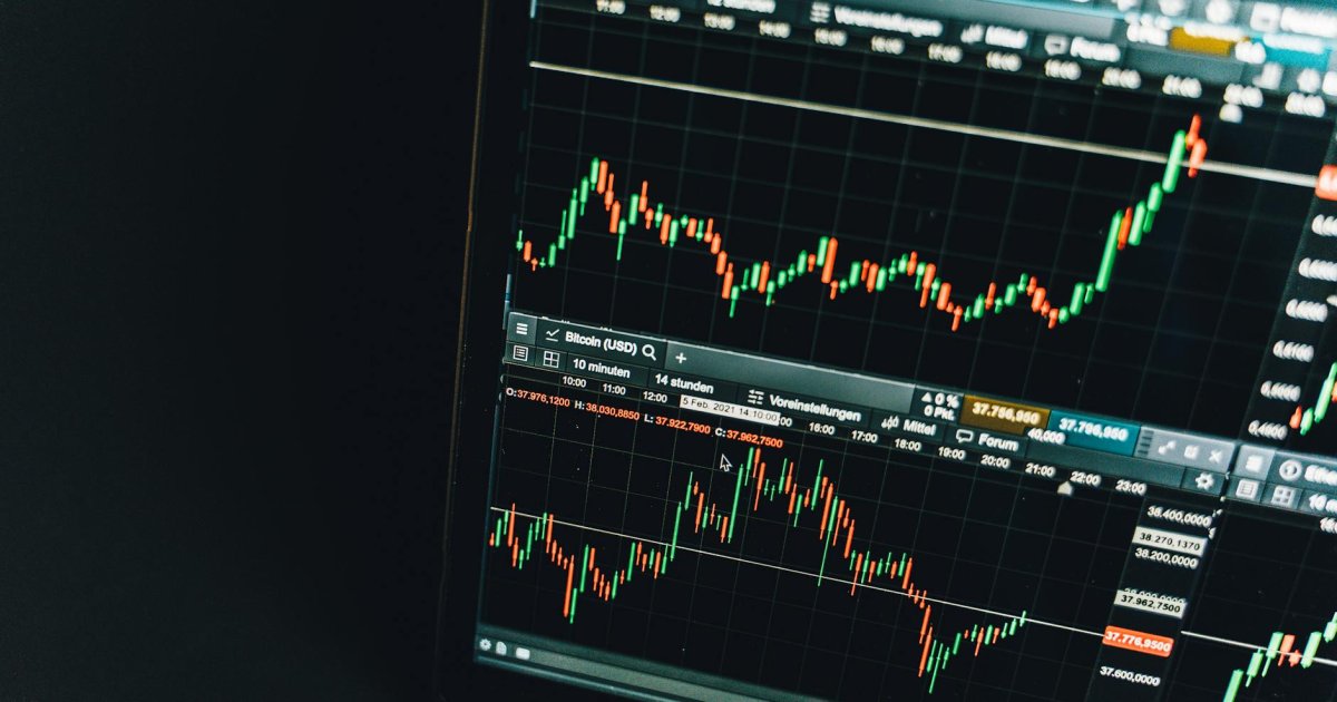 Transforme Suas Finanças: Como a Inteligência Artificial Pode Ajudar Pequenos Negócios a Controlar Custos
