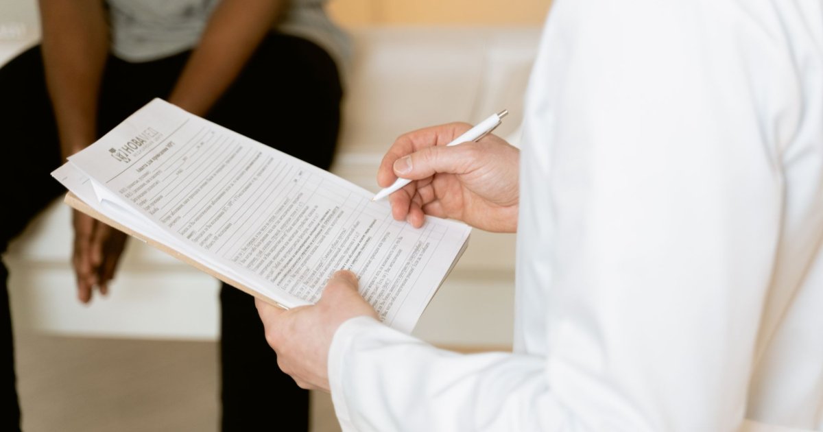 Como a Inteligência Artificial Pode Revolucionar a Atração de Pacientes para Profissionais de Saúde no Brasil