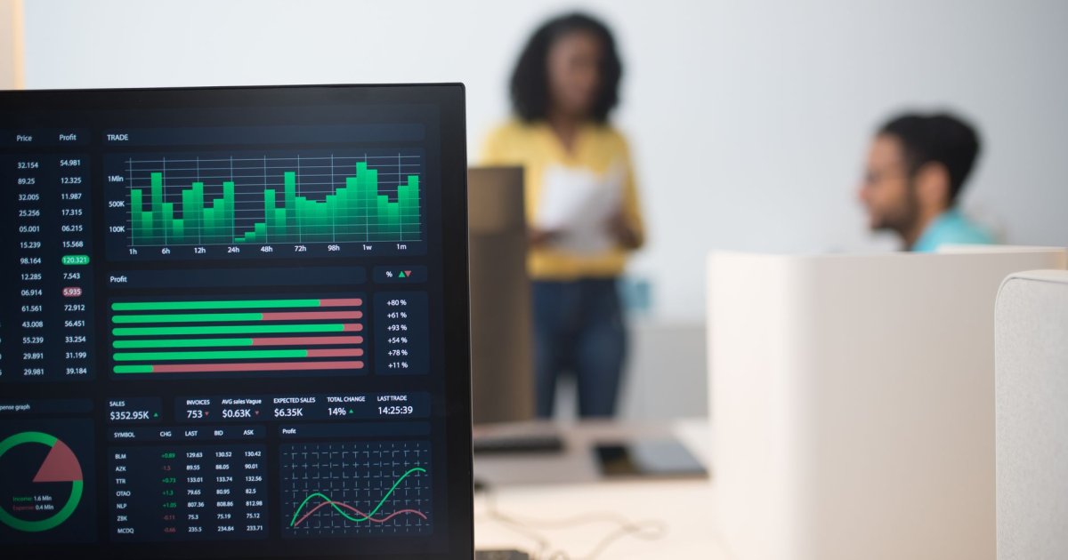 Transformando Finanças: Como a Inteligência Artificial Pode Revolucionar o Controle de Custos em Pequenos Negócios Brasileiros